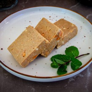 Alva od kikirikija bez čokolade (raw food)