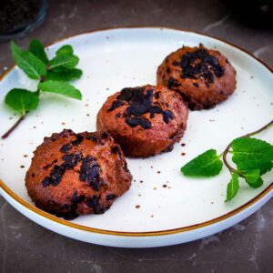 Kolač s komadićima čokolade